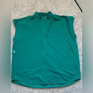 figs oversized rafaela top in green size small